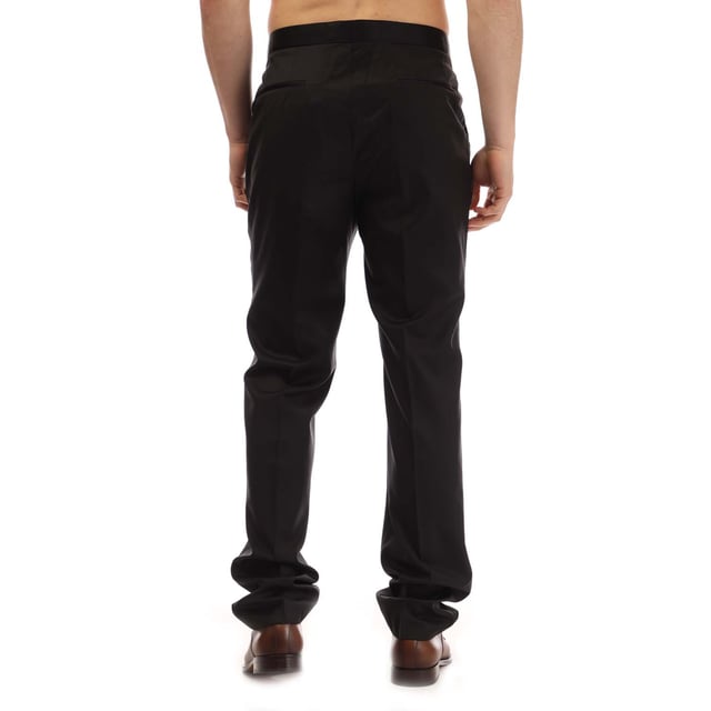 Mens BOSS Ledan Trousers in black.- Hook and zip fastening.- Front pockets.- Belt loops.- 100% Virgin Wool.- Ref: 50379911001