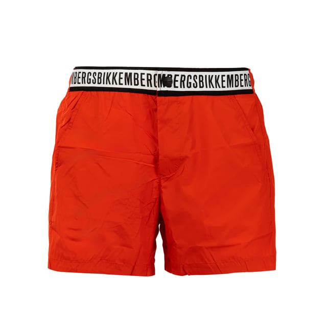 Eleganz und Raffinesse treffen bei der Boardshort von BIKKEMBERGS auf sportlichen Geist. Charakteristisch für dieses Modell ist die unifarbene Farbe, die Nüchternheit ausstrahlt, Dieses Modell zeichnet sich durch ein markantes Detail am Gummiband mit dem Logo der Marke aus, das dem Gesamtbild einen Hauch von Klasse verleiht.