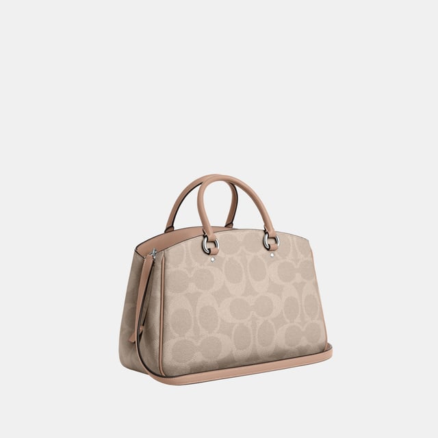Savannah Carryall in Maxi Signature Canvas, Four protective feet at base, Inside multifunction pocket
 Center zip compartment,  Length: 35.50 cm,  Width: 12.50 cm,  Height: 22.50 cm
