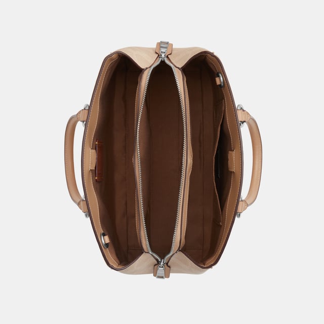 Savannah Carryall in Maxi Signature Canvas, Four protective feet at base, Inside multifunction pocket
 Center zip compartment,  Length: 35.50 cm,  Width: 12.50 cm,  Height: 22.50 cm