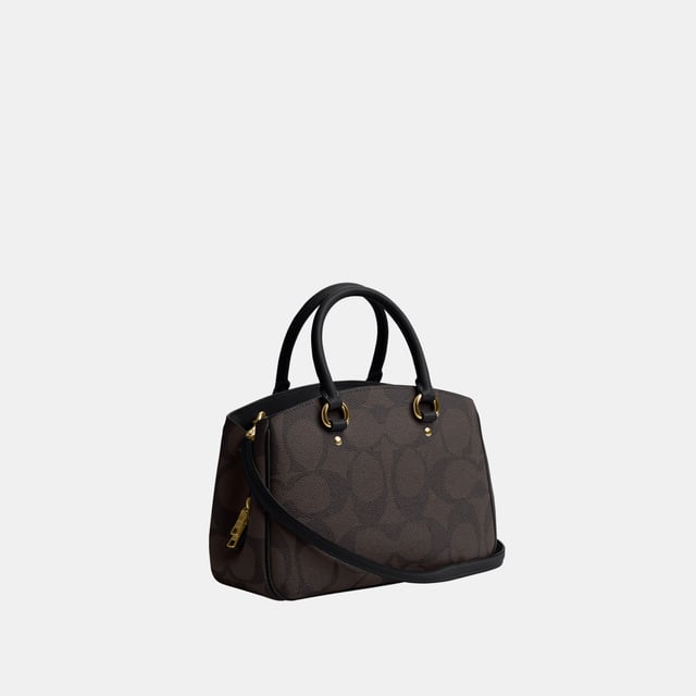 Savannah Small Carryall in Maxi Signature Canvas, Four protective feet at base, Inside multifunction pocket
 Center zip compartment,  Length: 28.50 cm,  Width: 10.00 cm,  Height: 18.00 cm