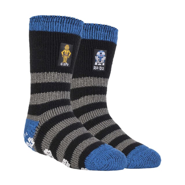 Heat Holders - Calcetines zapatillas de cine y TV para niños: Heat Holders es la marca de calcetines térmicos por excelencia, y tienen calcetines para todas las ocasiones. Tanto si quieres mantener los pies calientes mientras ves el próximo episodio de tu serie favorita, como si quieres lucir unas zapatillas en tus próximas vacaciones, tenemos lo que necesitas. Sean cuales sean tus gustos en cuanto a personajes o historias de cine y televisión, tenemos algo para ti: desde Batman y La Bella y la Bestia hasta Olaf y la Princesa de Frozen. ¿O tal vez te gusta Marvel? También lo tenemos: Capitán América, Hulk, Spiderman y muchos más. ¿Eres fan de Harry Potter? Tenemos estilos para niños y niñas para que todos puedan unirse a la diversión. Y, por supuesto, Star Wars. ¿Cómo olvidar a nuestros queridos R2-D2 / C3-P0? Incluso tenemos calcetines de los Minions Jailbird. En Heat Holders nos aseguramos de que cada día sea una aventura, así que tanto si quieres disfrazarte de tu personaje favorito en Halloween como si prefieres descansar en zapatillas de casa un sábado por la noche (o ambas cosas), no dejes de echar un vistazo a nuestra increíble selección de calcetines temáticos de cine y televisión.