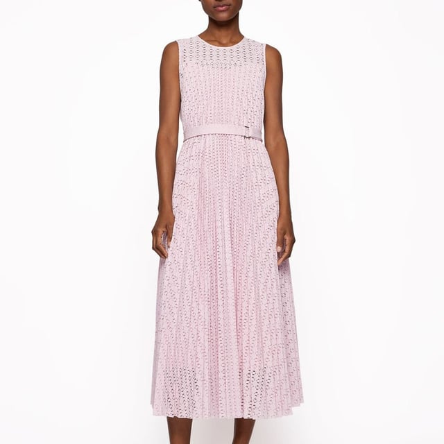 Women's Boss Deplica Dress. A contemporary dress in a straight fit by BOSS Womenswear. Featuring a D-ring belt for definition at the waist, this feminine dress is crafted in stretch lace with an intricate pattern. Cotton lining completes this piece.- Mid length.- Sleeveless design.- Off-white colourway.- Flared cut.- Crew neck.- Pleated.- Perforated design. Material: 92% Polyester, 8% Elastane. Ref: 50472469684.