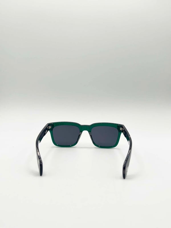 Frame Colour: Green/Black. Lens Colour: Black. Material: AC Lens PC Frame. One Size. SKU: SG2502320.UV 400 PROTECTION. LENS FILTER CATEGORY 3.