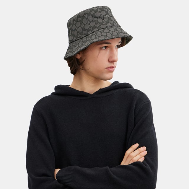 Signature C Jacquard Bucket Hat