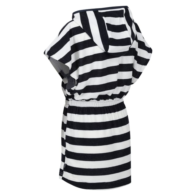 Regatta Childrens/Kids Bernessa Striped Towelling Poncho (Navy) Material: 100% Polyester. Fabric: Towelling. 220gsm. Design: Contrast Striped. Fabric Technology: Quick Dry. Elasticated Waist. Neckline: Hooded. Sleeve-Type: Cape Overlay. Hood Features: Grown On Hood, Stretch Binding. Sustainability: Made from Recycled Materials.