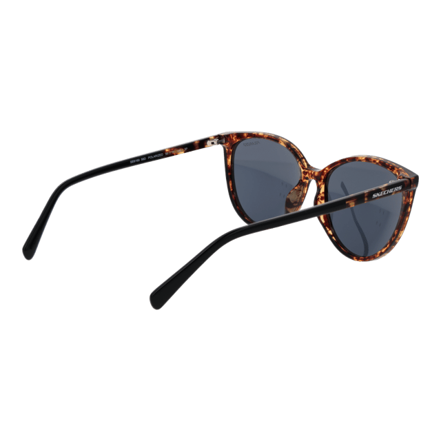 Género: Mujer
Color principal: Tostado
Color del marco: Brown
Material del marco: Plástico
Color de lentes: Gris
Material de lentes: Plástico
Categoría de filtro: 3
Efecto de lentes: Polarizado
Protección: 100% UVA & UVB
Tamaño: 56-16-140
Ancho de las lentes: 56
Altura de las lentes: 45
Ancho del puente: 16
Ancho del marco: 140
Longitud de las templos: 140
Estilo: Ronda
Estilo de llanta: Llanta completa
Bisagra de resorte: No
Extra: Sin extra
El envío incluye: Estuche originalsa de gafas original, documentación, paño de limpieza
Country: China