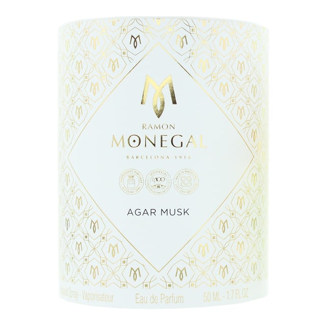 Ramon Monegal Agar Musk Eau De Parfum is a refined and sensual fragrance that combines the richness of oud with earthy, spicy, and leathery notes. The fragrance highlights agarwood (oud) alongside the deep, smoky touch of vetiver, balanced by the warmth of nutmeg. Musk and leather bring a soft, sensual depth, while amber adds a warm, resinous finish. This perfume is perfect for those who appreciate woody, spicy, and musky compositions with a sophisticated and bold character.