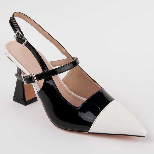 Heeled shoes for women. 100% natural leather insole. Comfortable fit. Manufactured by other brands for our brand. Approximate measurements: 8 cm heel
