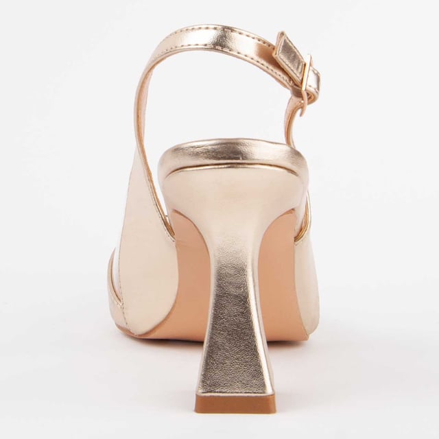Heeled shoes for women. 100% natural leather insole. Comfortable fit. Manufactured by other brands for our brand. Approximate measurements: 8 cm heel
