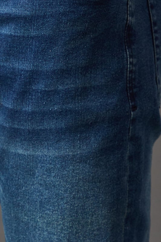 Slim fit design for a modern, tailored silhouette
        Stretch fabric for enhanced comfort and flexibility
        Classic five-pocket styling
        Belt loops for versatile accessorising
        Subtle contrast stitching for added visual interest
    
    These Burton slim fit jeans are the perfect addition to any modern gent's wardrobe. Crafted with a stretch fabric, they offer unparalleled comfort without compromising on style. The slim fit cut creates a sleek silhouette that's ideal for both casual outings and smart-casual occasions. Pair them with a crisp white shirt and blazer for a refined pub lunch, or dress them down with a polo shirt for a relaxed weekend look. The versatility of these jeans makes them a go-to choice for family gatherings, casual Fridays at the office, or watching the match with mates. Their timeless design ensures they'll remain a staple in your wardrobe for seasons to come, offering both style and practicality for the discerning 30-something who values classic appeal over fleeting trends.