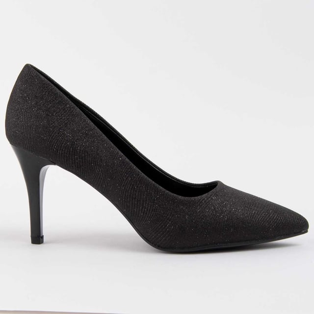 Hakken schoenen voor dames. Comfortabele pasvorm. Gemaakt door andere merken voor ons merk. Ongeveer 8 cm hak