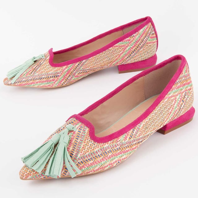 Casual ballet flats for women. 100% natural leather insole. Comfortable fit. Manufactured by other brands for our brand