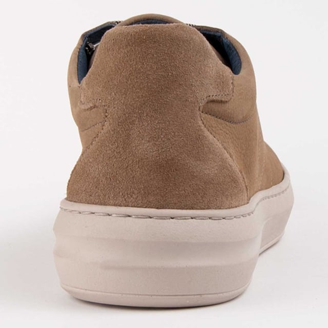 Purapiel Warranty, 10 years warranty. Casual sneakers for men. Made with 100% natural leather, free of Chromium VI. Made with the highest quality materials. Manufactured by other brands for our brand