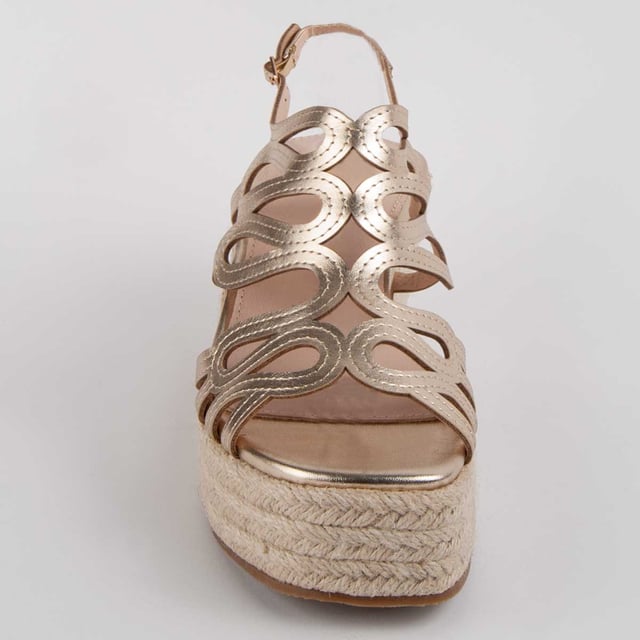 Espadrille wedge sandals for women. 100% natural leather insole. Comfortable fit. Manufactured by other brands for our brand. Approximate measurements: 8 cm wedge and 3 cm platform