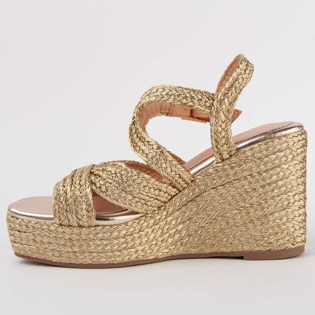 Espadrille Wedges für Damen. Einlegesohle aus 100% natürlichem Leder. Bequemer Sitz. Hergestellt von anderen Marken für unsere Marke. Ungefähre Maße: 9 cm Keil und 3 cm Plattform.