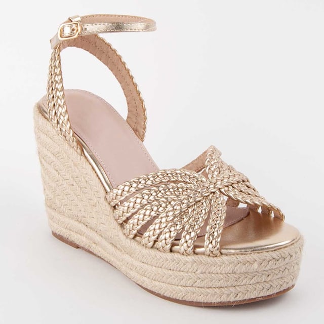 Espadrille wedge sandals for women. 100% natural leather insole. Comfortable fit. Manufactured by other brands for our brand. Approximate measurements: 8 cm wedge and 3 cm platform