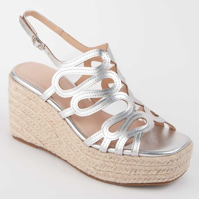 Espadrille Wedges für Damen. Einlegesohle aus 100% natürlichem Leder. Bequemer Sitz. Hergestellt von anderen Marken für unsere Marke. Ungefähre Maße: 8 cm Keil und 3 cm Plattform