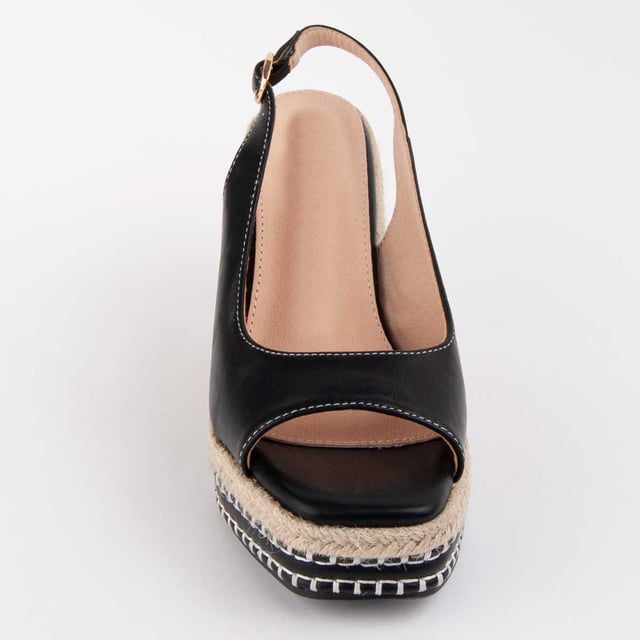 Espadrille Wedges für Damen. Einlegesohle aus 100% natürlichem Leder. Bequemer Sitz. Hergestellt von anderen Marken für unsere Marke. Ungefähre Maße: 9 cm Keil und 3 cm Plattform.
