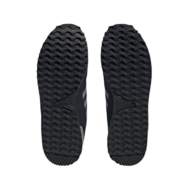 Men's adidas Originals ZX 750 Woven Trainers in Black Mens adidas Originals ZX 750 Woven Shoes in black.The adidas ZX shoes have a special place in the heart of trainer enthusiasts. This version of the classic shoes shows off its sleek shape in a woven upper. The colours are bold and straight to the point so you can wear them with virtually anything. And comfort is never compromised with a snug-fitting build that sits on top of an EVA midsole. Indulge in comfort and stay fresh for whatever the day calls for.- Innovative sneakers with vintage design and modern comfort.- Snug fit- Lace closure- Textile upper- Textile lining- EVA midsole- Rubber outsole- Ref: IF4886