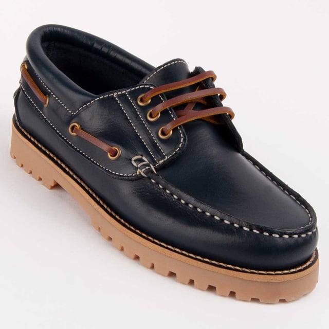 Purapiel garantie, 10 jaar garantie. Bootsschoenen voor dames. Gemaakt van 100% natuurlijk leer. Comfortabele pasvorm. Gemaakt door andere merken voor ons merk