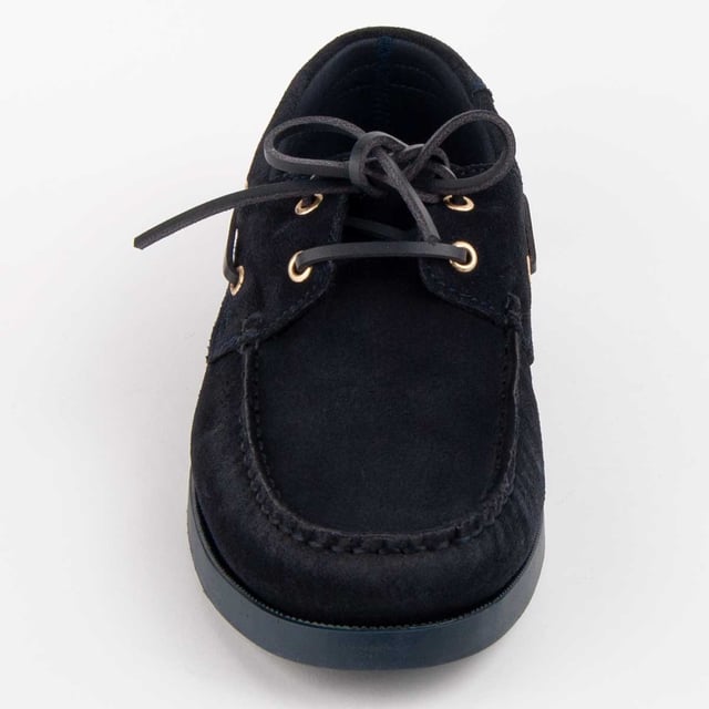 Purapiel Warranty, 10 years warranty. Casual boat shoes for men. Made with 100% natural leather, free of Chromium VI. Water-repellent suede. Made with the highest quality materials. Manufactured by other brands for our brand