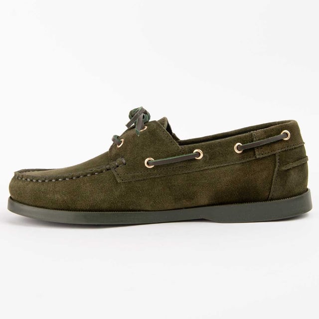 Garantía Purapiel, 10 años de garantía. Náutico casual para hombre. Fabricado en cuero 100% natural libre de Cromo VI. Serraje hidrofugado. Materiales de máxima calidad. Fabricado por otras marca para nuestra marca.