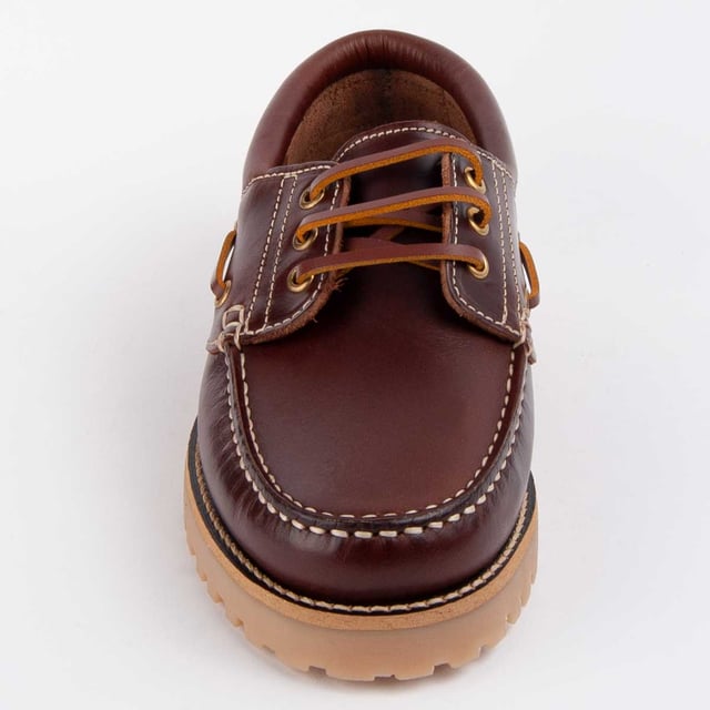 Purapiel garantie, 10 jaar garantie. Bootsschoenen voor dames. Gemaakt van 100% natuurlijk leer. Comfortabele pasvorm. Gemaakt door andere merken voor ons merk