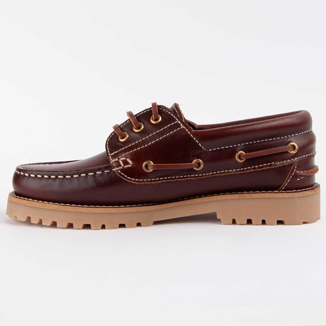 Purapiel garantie, 10 jaar garantie. Bootsschoenen voor dames. Gemaakt van 100% natuurlijk leer. Comfortabele pasvorm. Gemaakt door andere merken voor ons merk