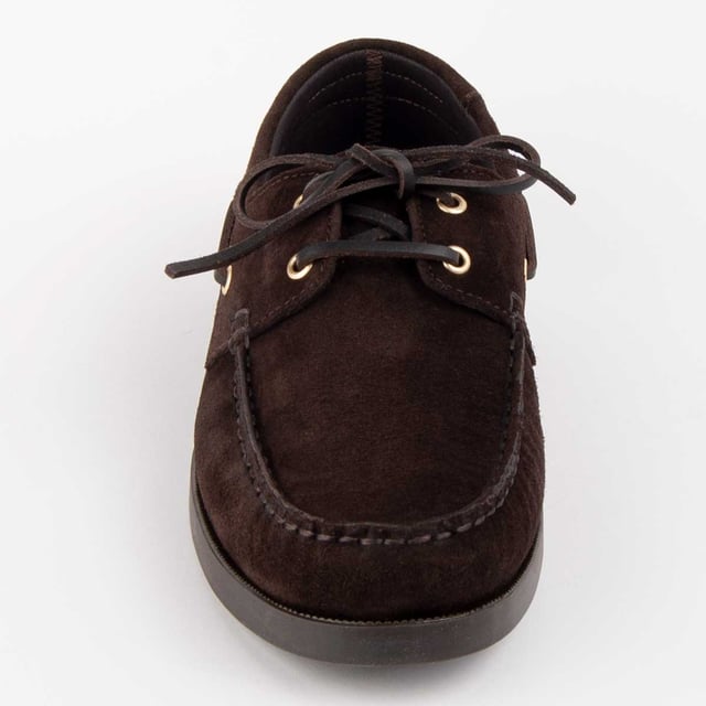 Garantía Purapiel, 10 años de garantía. Náutico casual para hombre. Fabricado en cuero 100% natural libre de Cromo VI. Materiales de máxima calidad. Suela de goma antideslizante. Fabricado por otras marca para nuestra marca.
