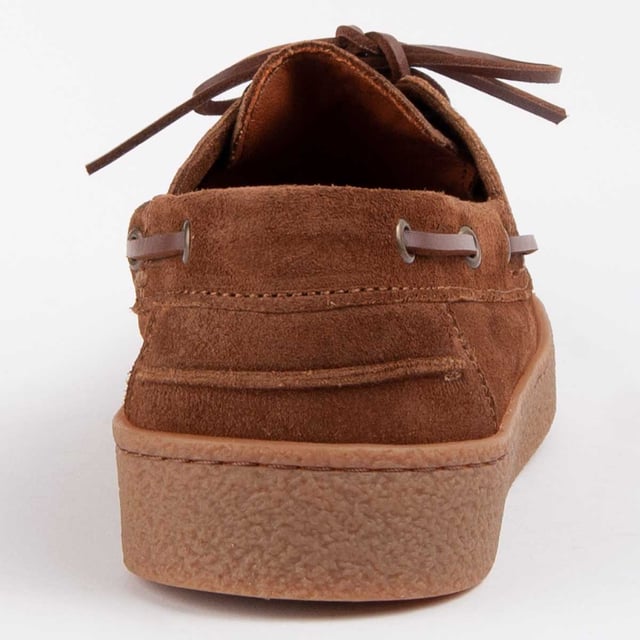 Garantía Purapiel, 10 años de garantía. Náutico casual para hombre. Fabricado en cuero 100% natural libre de Cromo VI. Materiales de máxima calidad. Cosido artesanal. Suela de goma antideslizante. Fabricado por otras marca para nuestra marca.