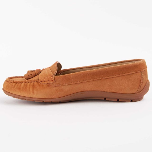 Purapiel Warranty, 10 years warranty. Casual loafers for women. Made with natural leather. Comfortable fit. Manufactured by other brands for our brand