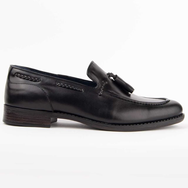 Purapiel Warranty, 10 years warranty. Casual loafers for men. Made with 100% natural leather, free of Chromium VI. Made with the highest quality materials. Manufactured by other brands for our brand