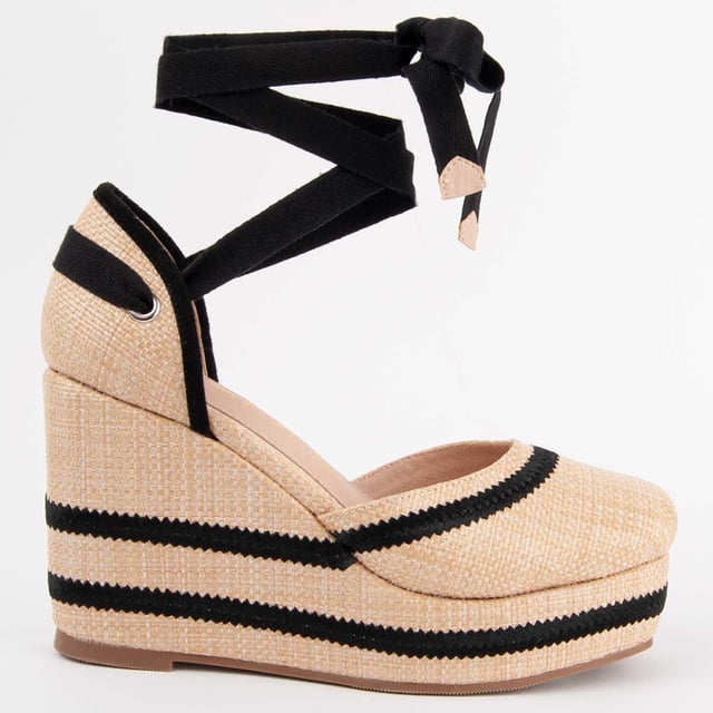 Alpargata de cuña para mujer. Plantilla de piel 100% natural. Calce cómodo. Fabricado por otras marcas para nuestra marca. Medidas aproximadas: 10 cm de cuña y 3 cm de plataforma.