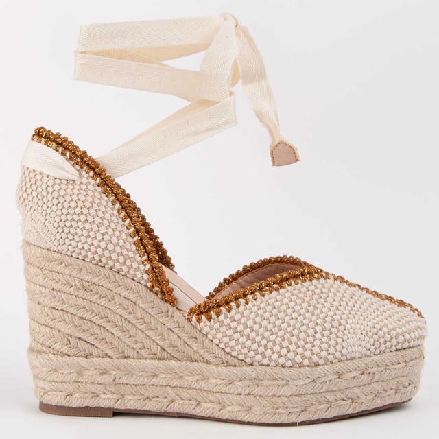 Wedge espadrille for women. 100% natural leather insole. Comfortable fit. Manufactured by other brands for our brand. Approximate measurements: 8 cm wedge and 2 cm platform