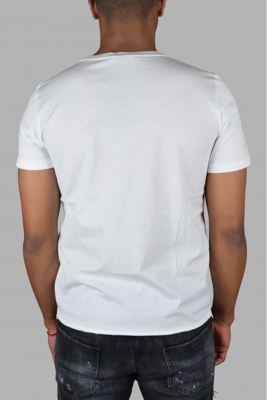 Camiseta Rive Gauche Saint Laurent blanca.Logotipo Saint Laurent negro en la parte delantera.Cuello redondo. 100% algodón.Made in Italy.