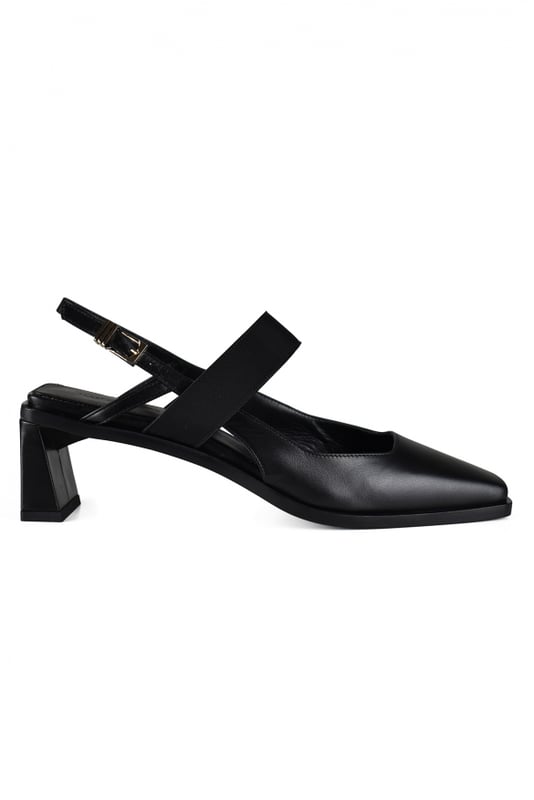Slingback Kidskin en piel negra de Anest Collective.Correa de grosgrain con textura en contraste.Punta cuadrada.Tacón escultural.Correa fina ajustable al tobillo.Made in Italy.