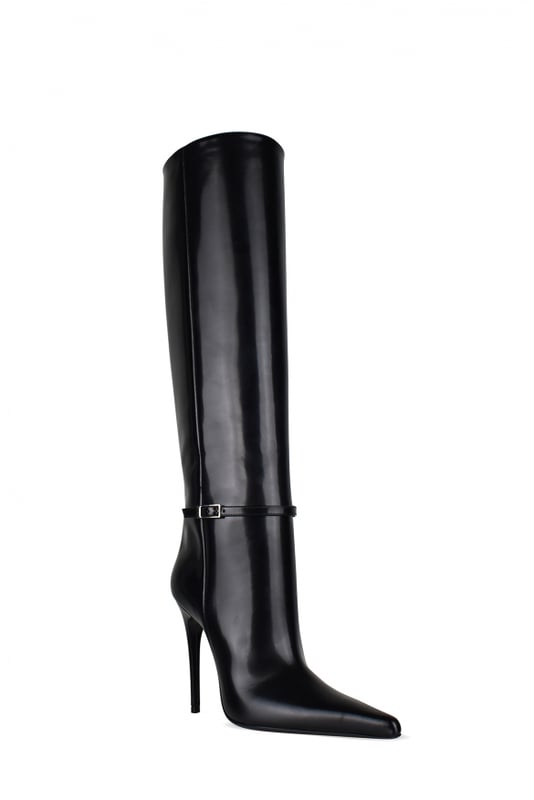Saint Laurent  Vendome  laarzen van glanzend zwart leer.Decoratieve gesp met verzilverde metalen afwerking.Puntpuntige neus.Naaldhak van 11 cm.100% leer.Gemaakt in Italië.