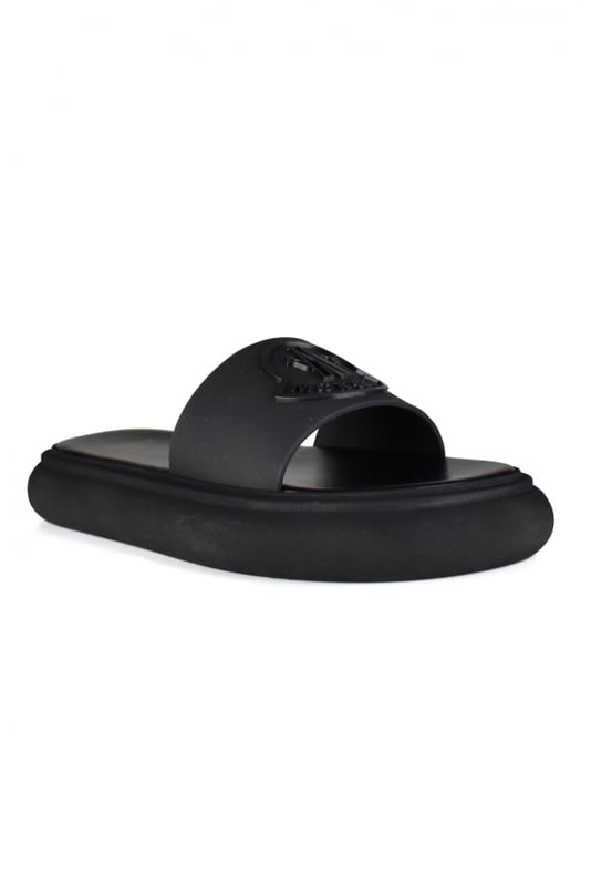 Slyder Moncler Slippers.Zwarte kleur.3D Moncler-logo op de voorkant.Dikke rubberen zool.Gemaakt in Italië.