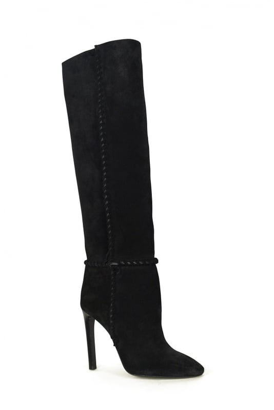 Botas Mica Saint Laurent en ante negro.Costuras trenzadas y efecto drapeado.Altura del tacón 10,5 cm.Suela de cuero.Made in Italy.