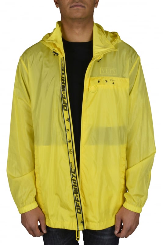 Cazadora amarilla de Off-White.Cremallera frontal con logotipo amarillo y negro.Impresión del logotipo en la parte delantera.Capucha clásica.Bolsillo en el pecho con cremallera.Puños elásticos.Dobladillo con cordón.