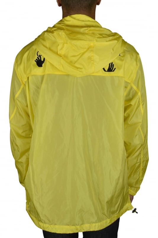Cazadora amarilla de Off-White.Cremallera frontal con logotipo amarillo y negro.Impresión del logotipo en la parte delantera.Capucha clásica.Bolsillo en el pecho con cremallera.Puños elásticos.Dobladillo con cordón.