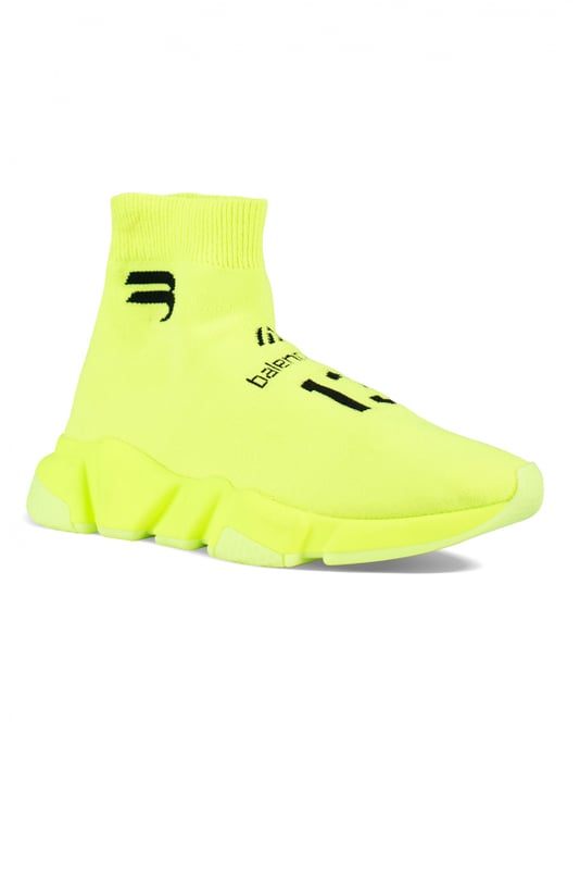 Zapatillas Balenciaga Speed Soccer, amarillas.Malla técnica 3D.Estampado negro en la parte delantera.Logotipo negro impreso en el exterior de la zapatilla.Logotipo en relieve en la parte trasera.Suela amarillo fluorescente.Made in Italy.