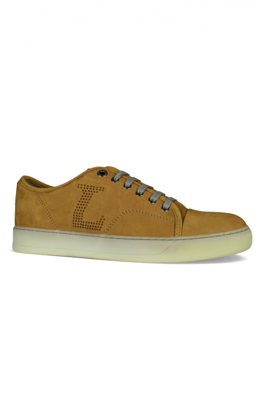 Sneakers Lanvin DBB1 en ante camel.Logotipo L perforado en el exterior.Suela de goma blanca.Punta redondeada.Cordones grises.
