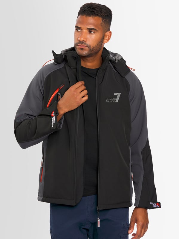 Arctic Seven Herren Softshell Jacke – Wind- & Wasserabweisende Outdoorjacke mit Abnehmbarer Kapuze

Diese funktionale Softshell-Jacke von Arctic Seven kombiniert modernes Design mit hoher Funktionalität. Dank Dry Tex - 3000 Protect ist sie wasserabweisend und wärmeisolierend – perfekt für Outdoor-Aktivitäten. Die auffälligen Farbkombinationen und der ergonomische Schnitt sorgen für eine sportliche Optik und hohen Tragekomfort.

    Wind- & wasserabweisend – Schutz durch Dry Tex - 3000 Protect

    Hoher Kragen mit Kinnschutz – hält Wind & Kälte zuverlässig ab

    Fleecegefütterte Taschen & Innenbereich – für angenehme Wärme

    Kapuze mit Kordelzug – abnehmbar per Reißverschluss

    Ergonomischer Schnitt & verstellbare Armabschlüsse – für optimalen Sitz

    Große Zipper & Logo-Details – sportliches & modernes Design

Material:

    Obermaterial: 96% Polyester, 4% Elasthan

    Innenmaterial: 100% Polyester (mit Fleece-Futter)