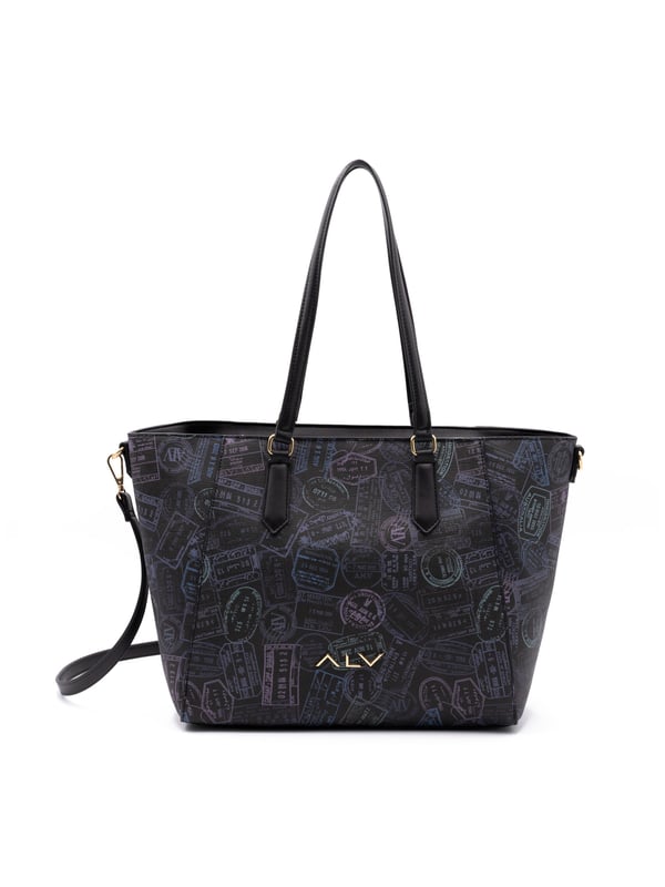 Bolso bandolera para mujer. El cierre es con cremallera. Los bolsillos internos son dos con cremallera y dos abiertos. Los bolsillos externos están ausentes. La bandolera es ajustable en piel. El mango es de cuero. Hay un compartimento interno. El material externo es 100%PU. Internamente es 100% Poliéster. Medidas: 44x16x28 cm. Producto de moda