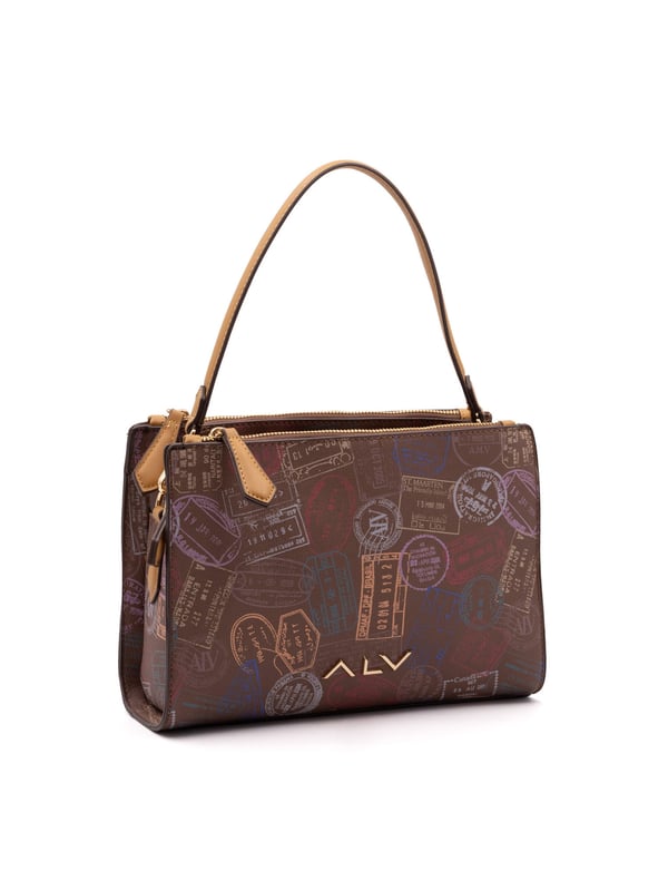 Damesschoudertas met ritssluiting. twee rits- en twee open binnenzakken. afwezige externe zakken. verstelbaar in lederen schouderband. met leren handvat. een binnencompartiment.  extern materiaal. 100% polyester binnenkant. Afmetingen: 28x10x20 cm. Modeproduct