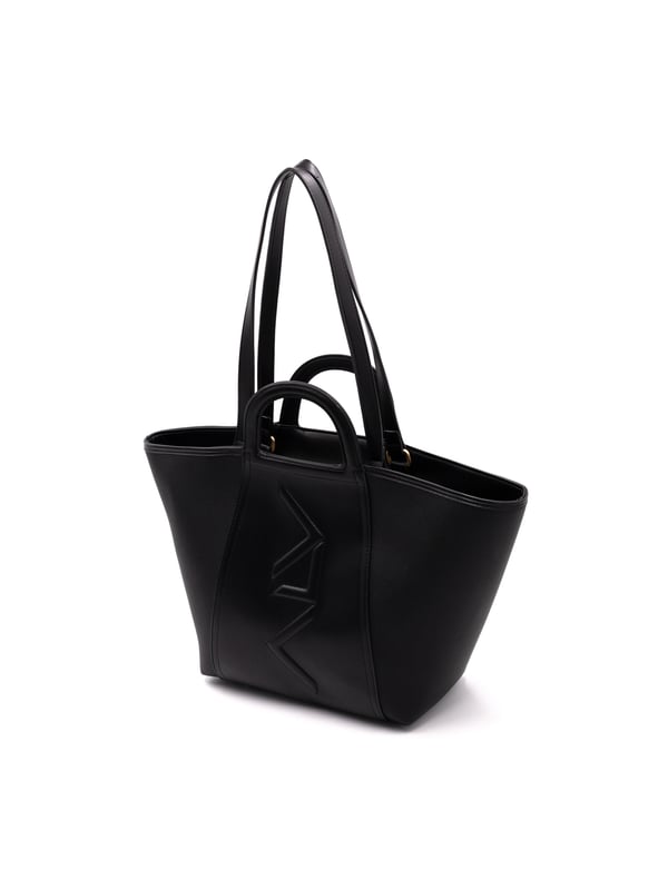 Bolso bandolera para mujer. El cierre es con cremallera. Los bolsillos internos son dos con cremallera y dos abiertos. Los bolsillos externos están ausentes. La bandolera es extraíble en cadena. El mango es de cuero. Hay un compartimento interno. El material externo es 100%PU. Internamente es 100% Poliéster. Medidas: 26x28x14 cm. Producto de moda