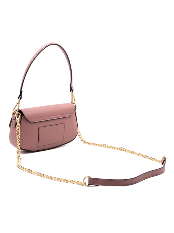 Bolso bandolera para mujer. El cierre es a presión y botón. Los bolsillos internos son dos con cremallera y dos abiertos. Los bolsillos externos están ausentes. La bandolera es extraíble en cadena. El asa es extraíble en piel. Hay un compartimento interno. El material externo es 100%PU. Internamente es 100% Poliéster. Medidas: 21x12x5 cm. Producto de moda