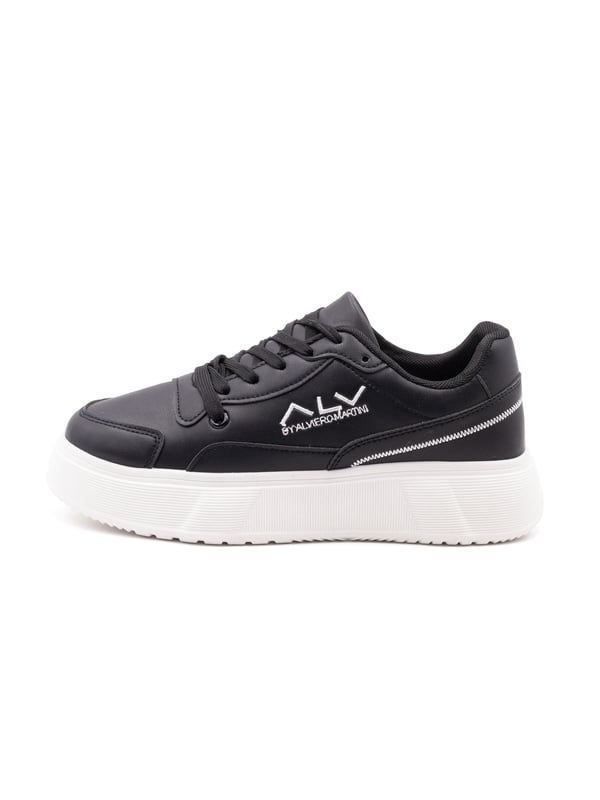 Damen-Sneaker ohne Verschluss. fehlende Innentaschen. fehlende Außentaschen. fehlender Schultergurt. fehlender Griff. fehlende Innenfächer.  Außenmaterial: Innenmaterial: 100 % Polyester. Maße: 36 cm. Modeprodukt